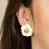 Brinco Primavera - Banhado a Ouro - Hipoalergênico